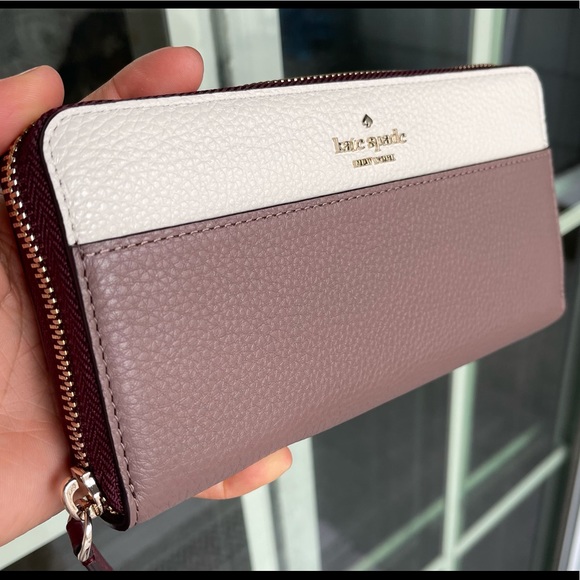 New Kate Spade wallet - Picture 2 of 4